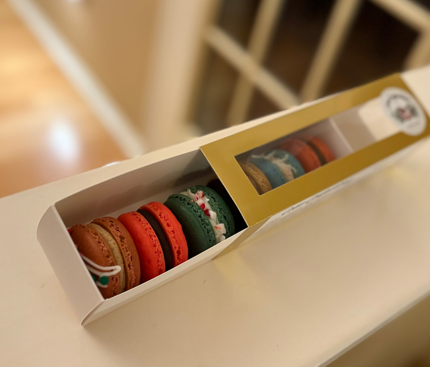 Winter Macarons 6 ct